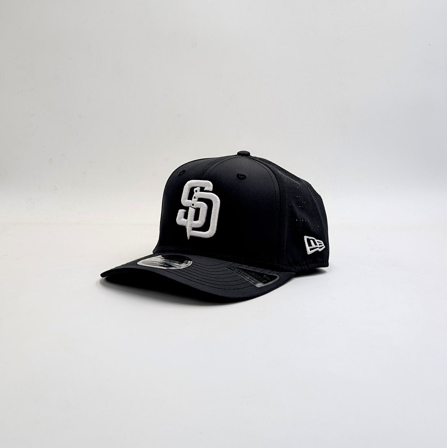 STAB DIEGO PERFORATED NEW ERA SNAPBACK